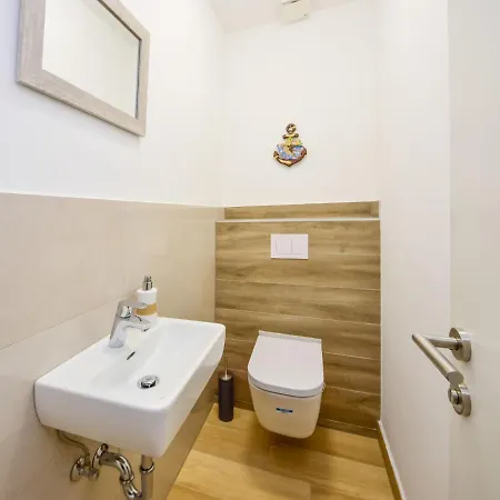 Holiday Nena By Interhome